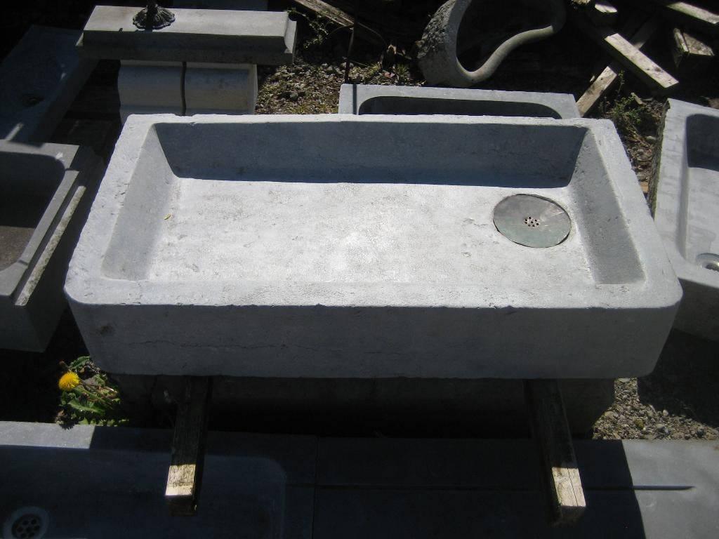 mooie grote oude arduinen pompbak,gootsteen met ronde hoeken, Enlèvement