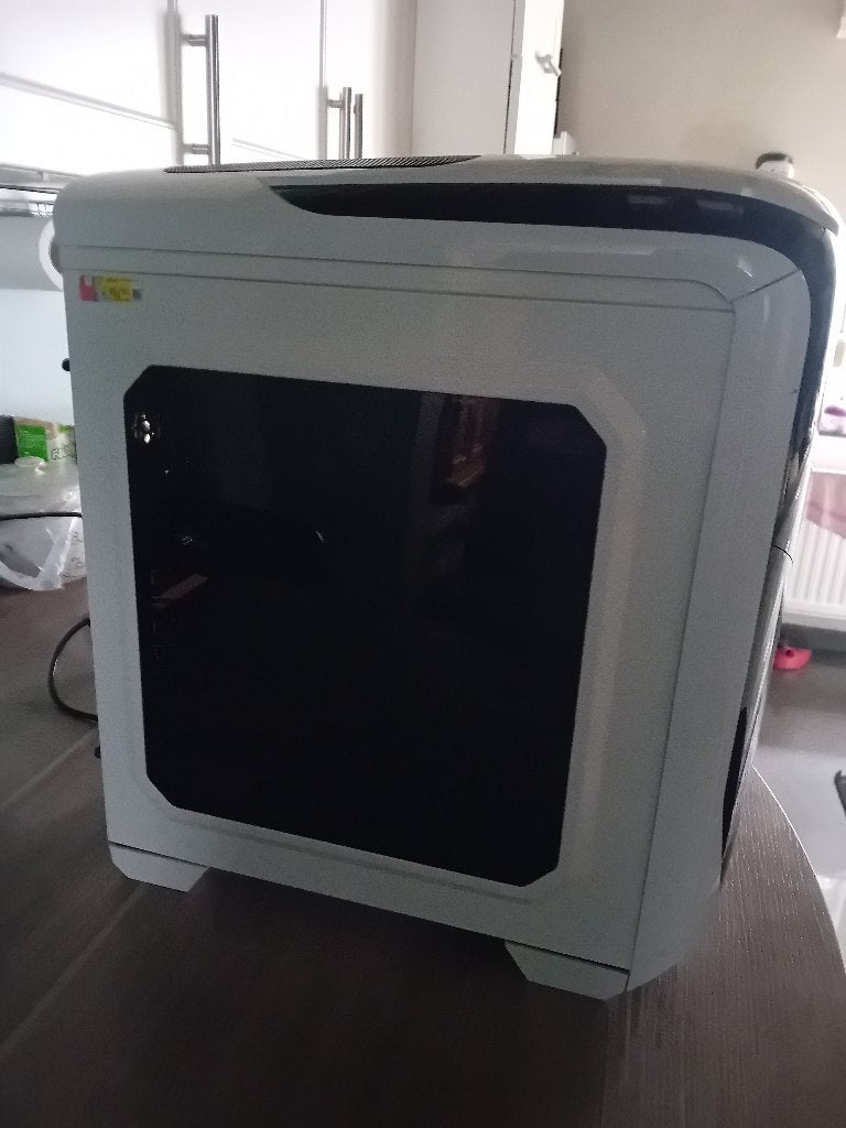Tour pc, Le pc est monté avec différentes marques, Utilisé, 1 TB, Intel Core i5