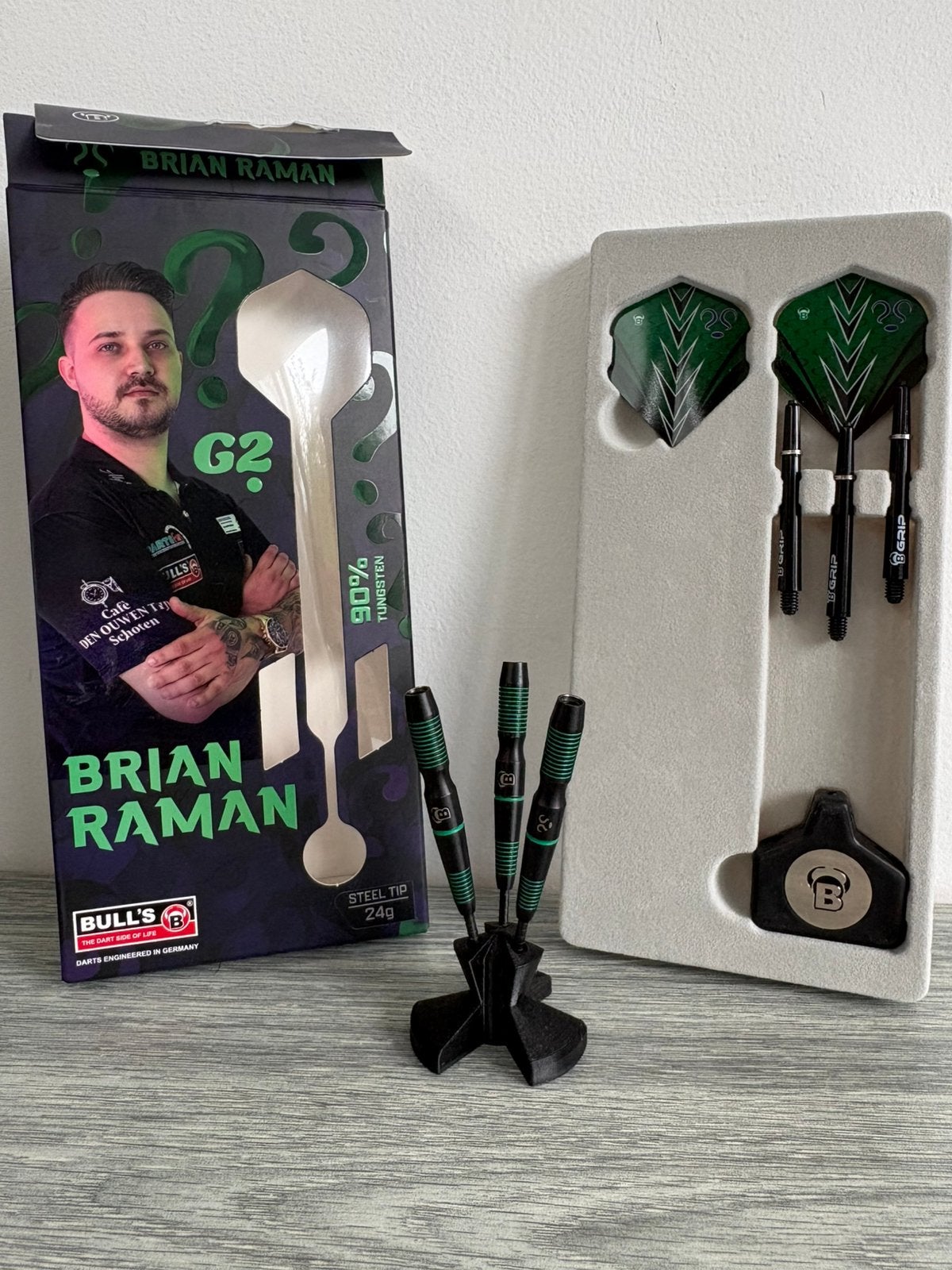 Dartpijlen brian raman 24gr, Ophalen of Verzenden, Zo goed als nieuw, Flights