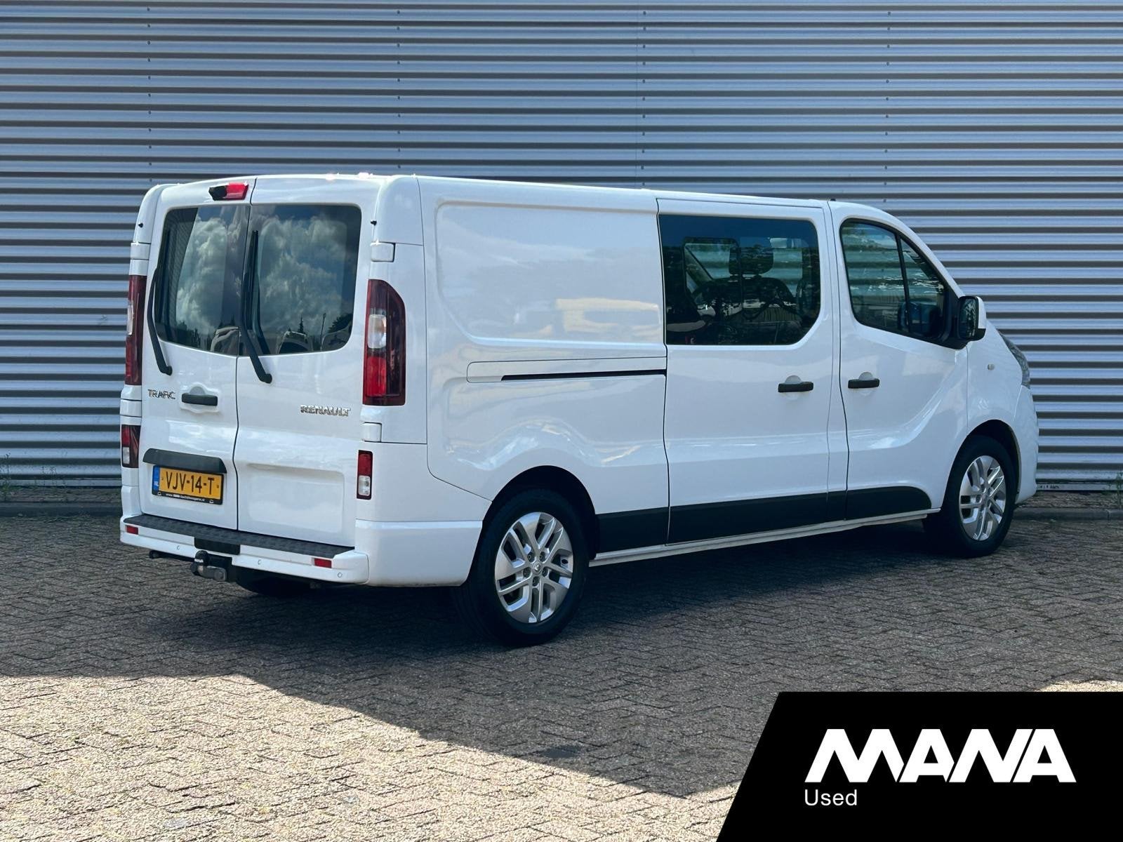 Renault Trafic 2.0 dCi 170pk L2H1 DC Automaat (bj 2021), Auto's, Euro 6, 4 cilinders, Wit, Bedrijf