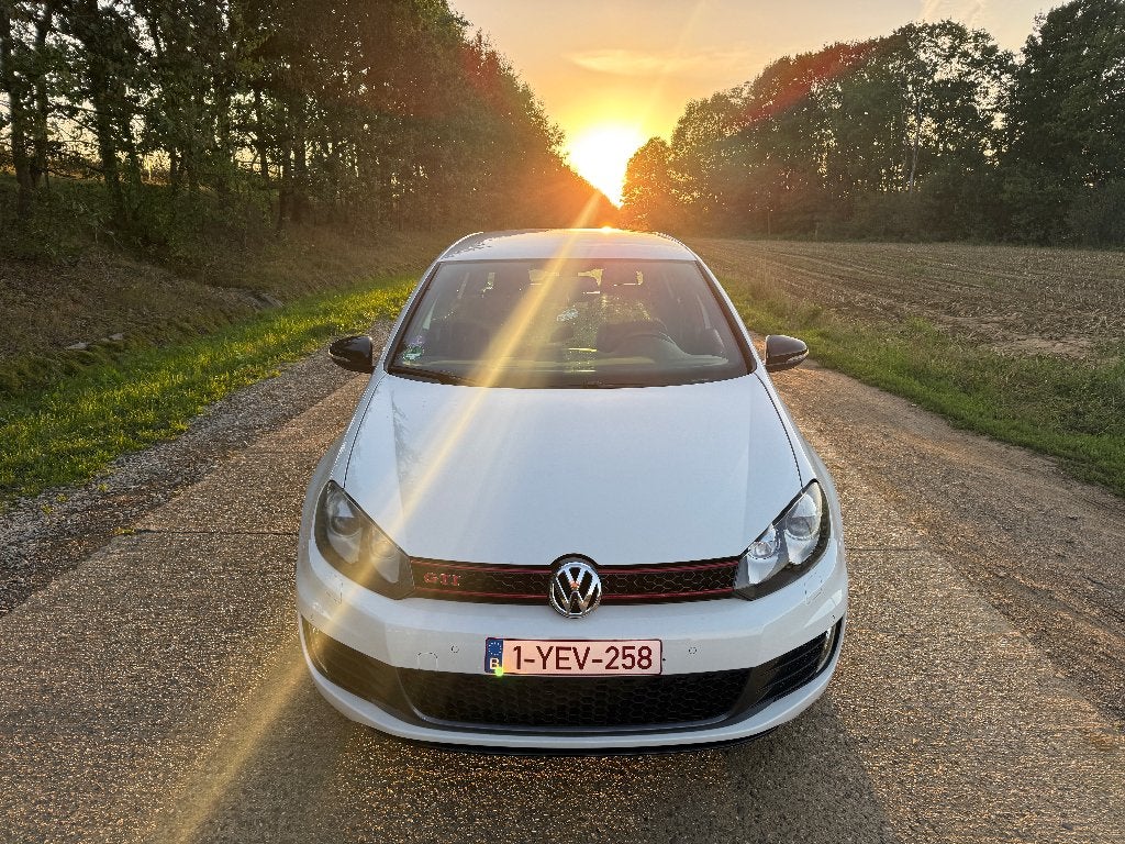 Volkswagen Golf 6 GTI DSG / LED /Keyless / Dynaudio, Euro 5, 183 kW, Zwart, 4 cilinders