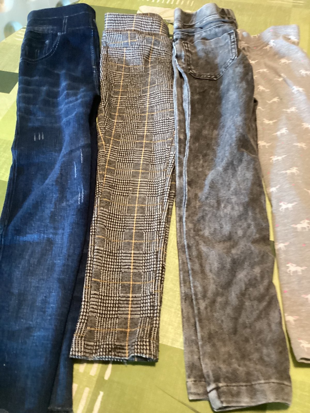 Kinderkleding en schoeisel 4-6 jaar, Ophalen