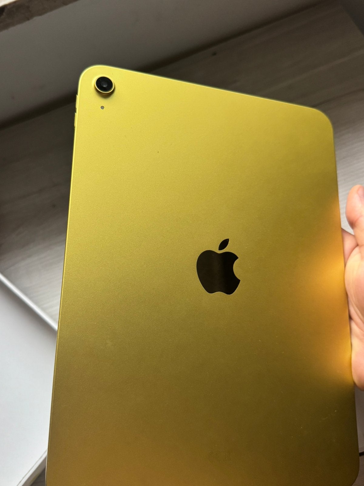 Je vends cet iPad 128 Go en parfait état, couleur Jaune., Enlèvement ou Envoi, Comme neuf