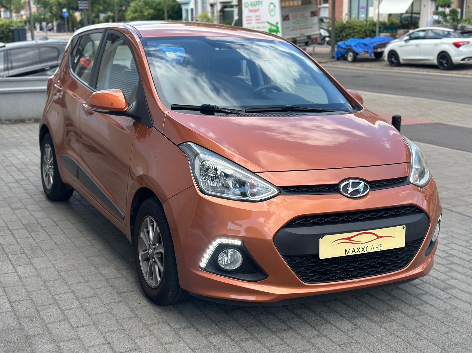 Hyundai i10 Automaat 2014 slechts 84.869 kms Airco Pdc Led, Autos, Hyundai, Entreprise, Achat, i10, ABS, Airbags, Air conditionné