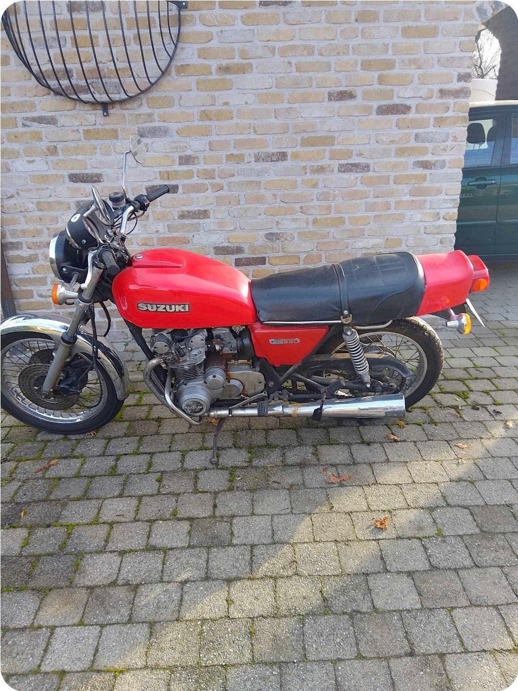 Suzuki GS 550, Motoren