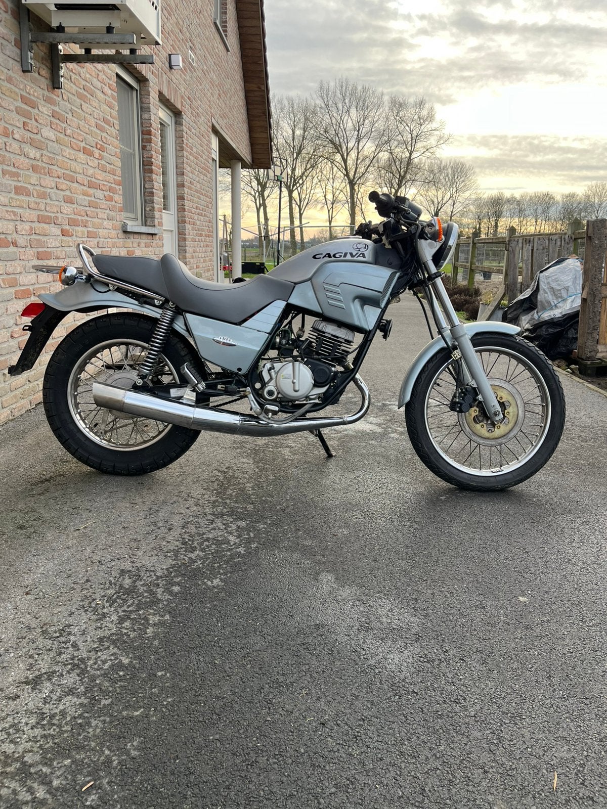 Te koop of te ruil, Motoren, 125 cc, 11 kW of minder, Handgeschakeld, 1 cilinder