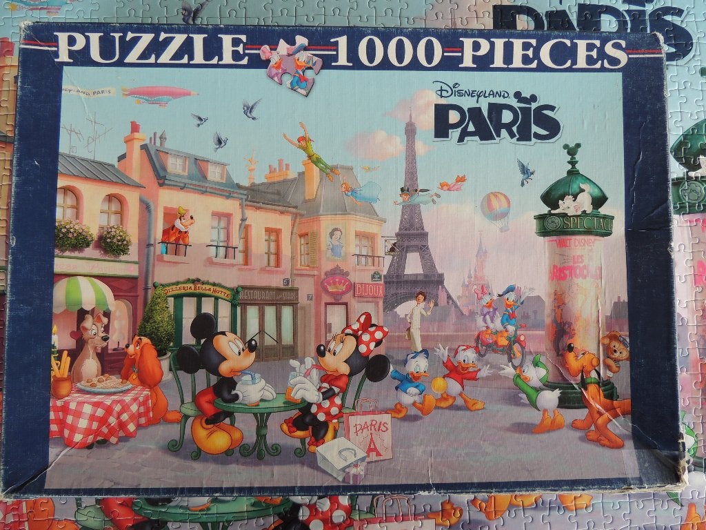 Puzzle 1000 pièces - Disneyland Paris 2014 - Au restaurant, Hobby en Vrije tijd, Ophalen, Legpuzzel