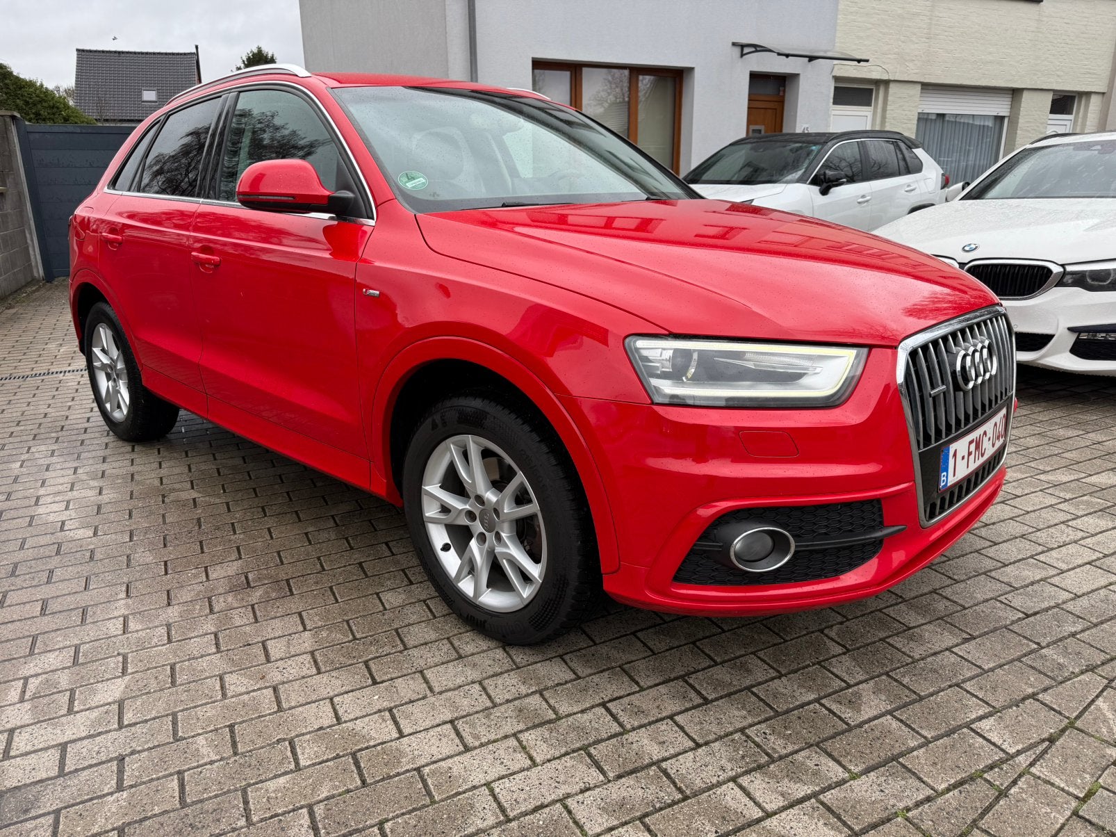 Audi Q3. 2.0 TFSI.Automat Quattro bj2013. 1EIG. S-line, 4 cilinders, 1984 cc, Leder, Bedrijf