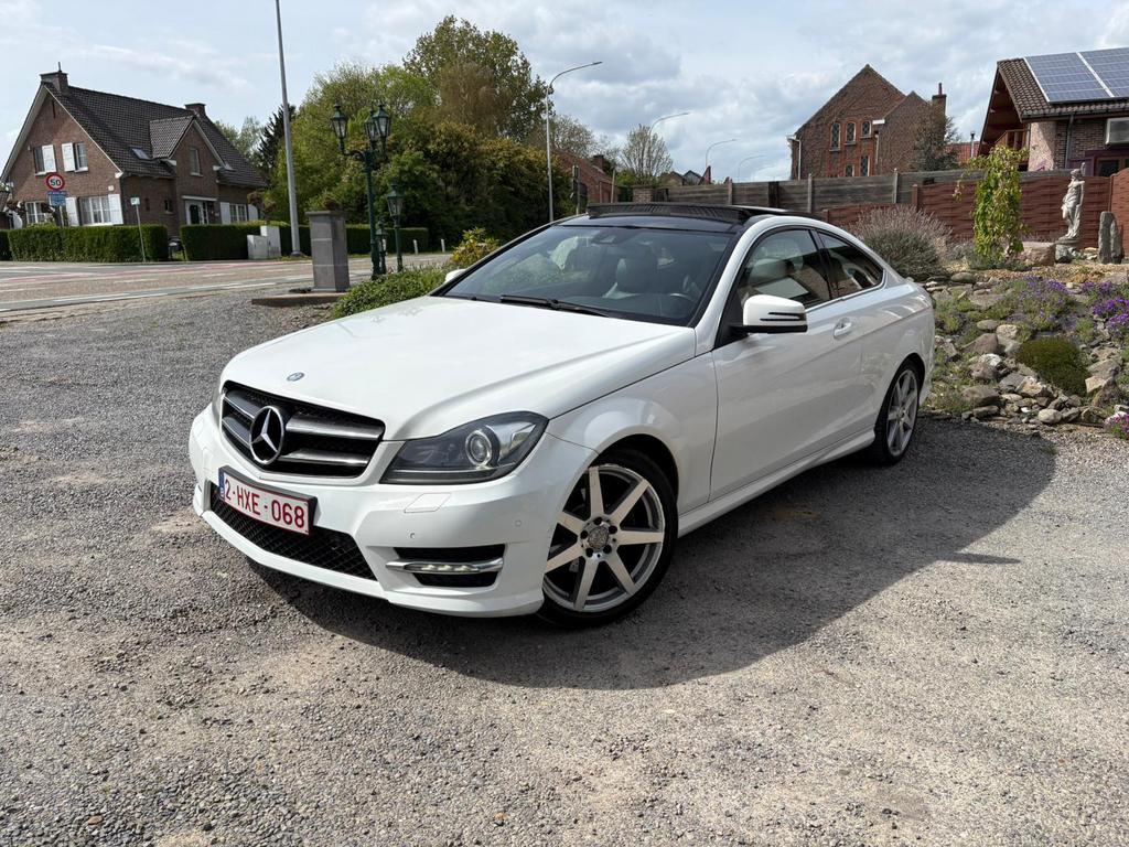 Mercedes-Benz C180 AMG - Pano - Essence - sièges chauf., Autos, Euro 5, Achat, Boîte manuelle, 2 portes