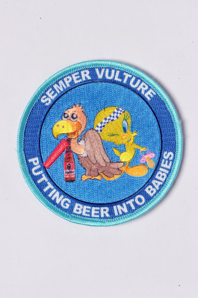 OCU - Putting beer into babies - Patch, Envoi, Armée de l'air, Emblème ou Badge