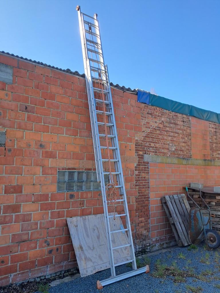 Lange ladder., Ophalen, Ladder