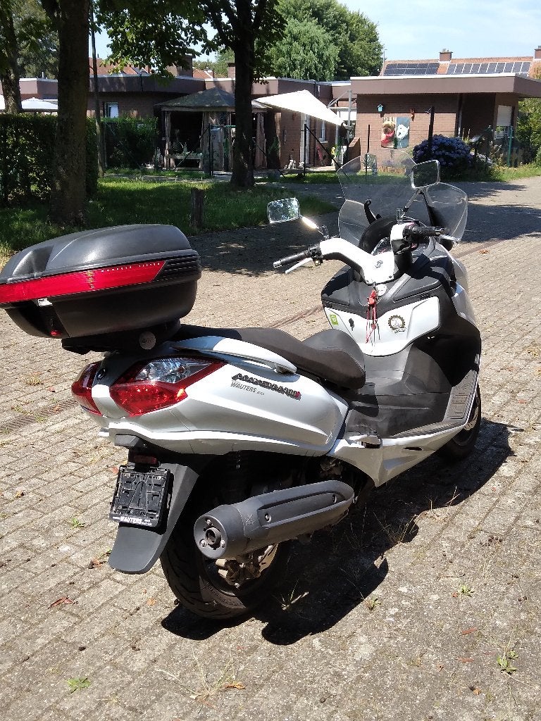 te ruil scooter voor toermoto, Motoren, Motoren | Overige merken, Particulier, Scooter, 12 t/m 35 kW, 1 cilinder, Minimaal motorrijbewijs A2