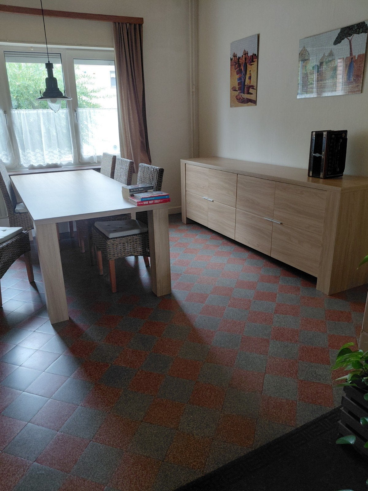 licht bruine buffetkast, tafel + 6 stoelen, Ophalen, Gebruikt