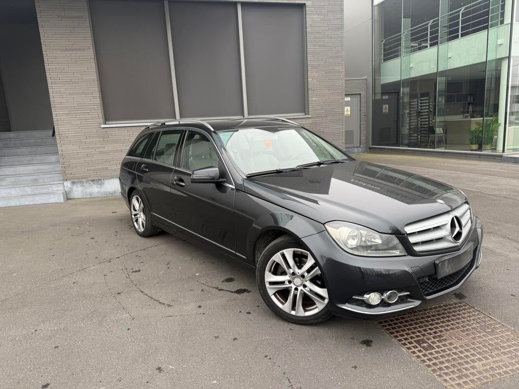 Mercedes C200/2012/274 000 km/2,2 gazole/100 kW, Autos, Mercedes-Benz, Euro 5, Achat, Entreprise, Boîte manuelle