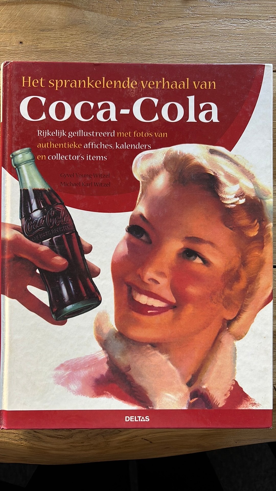 Coca-Cola boek, Ophalen of Verzenden, Gelezen