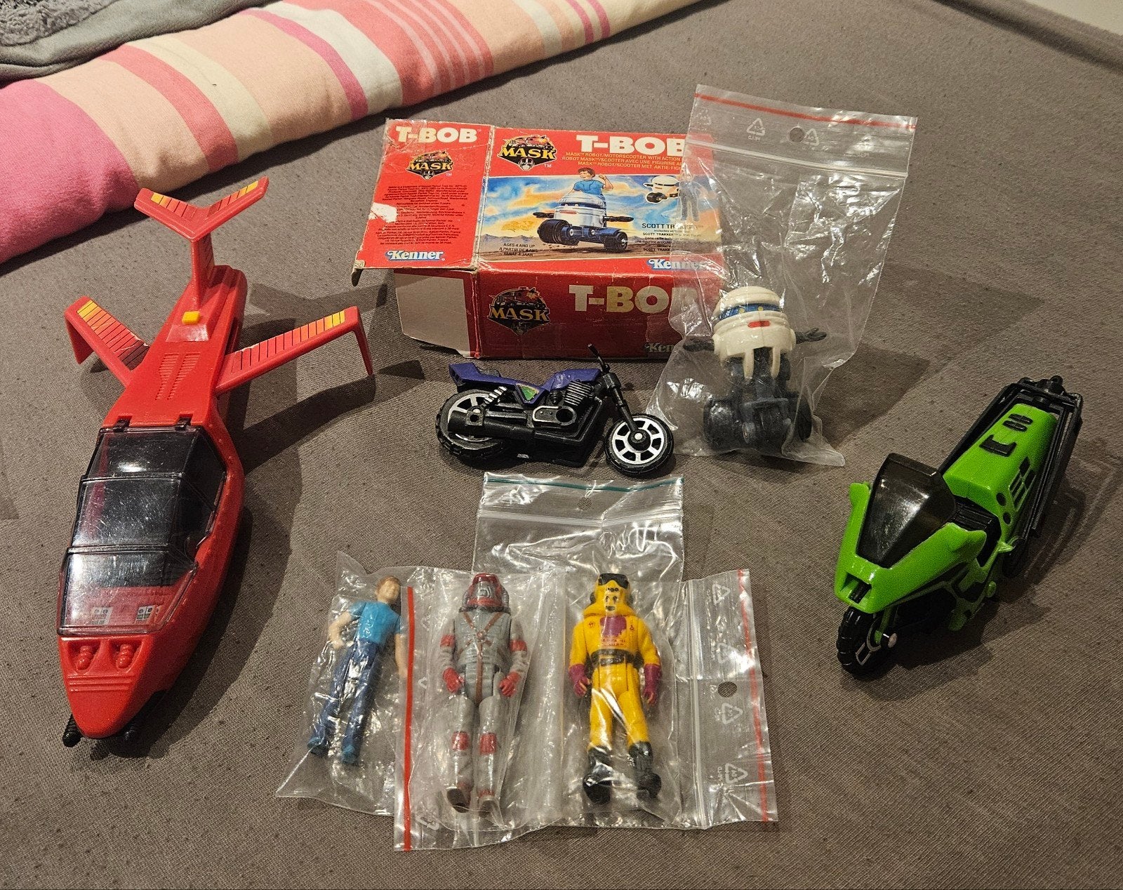 Mask kenner