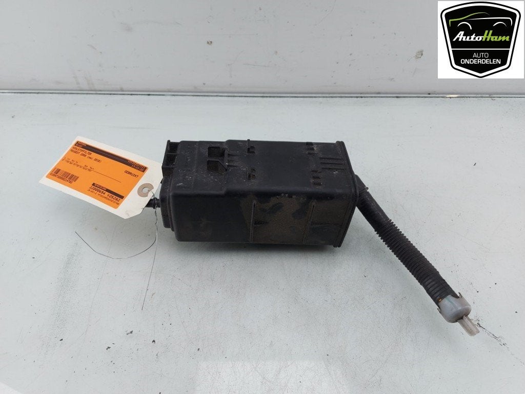 FILTRE A CHARBON Peugeot 2008 (CU) (|7640163AA|1502K1|), Kontakt-peugeot@peugeot.com, Utilisé, Peugeot Deutschland GmbH, Bahnhofsplatz
65423  Rüsselsheim, DE