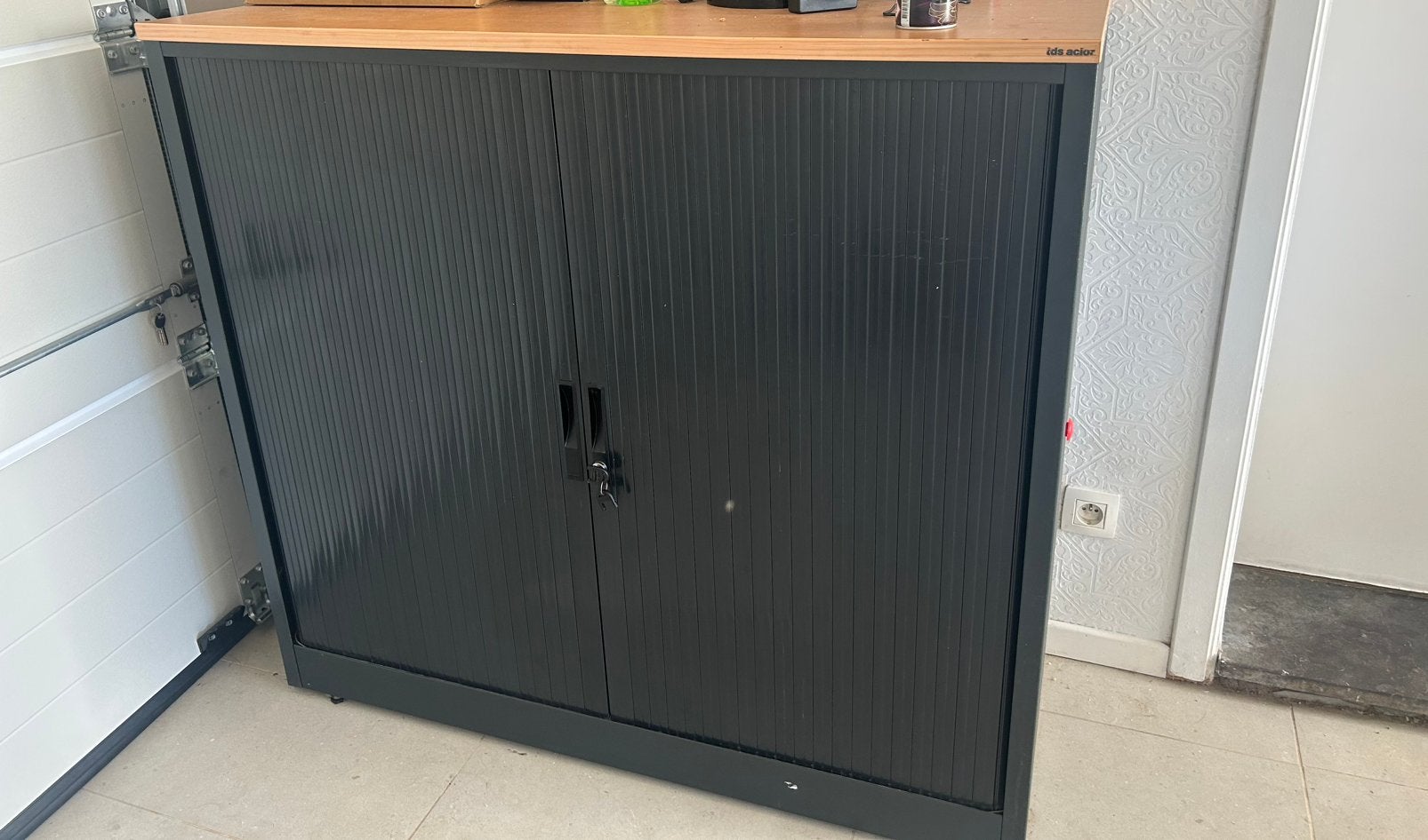 Archiefkast, Ophalen, Zo goed als nieuw