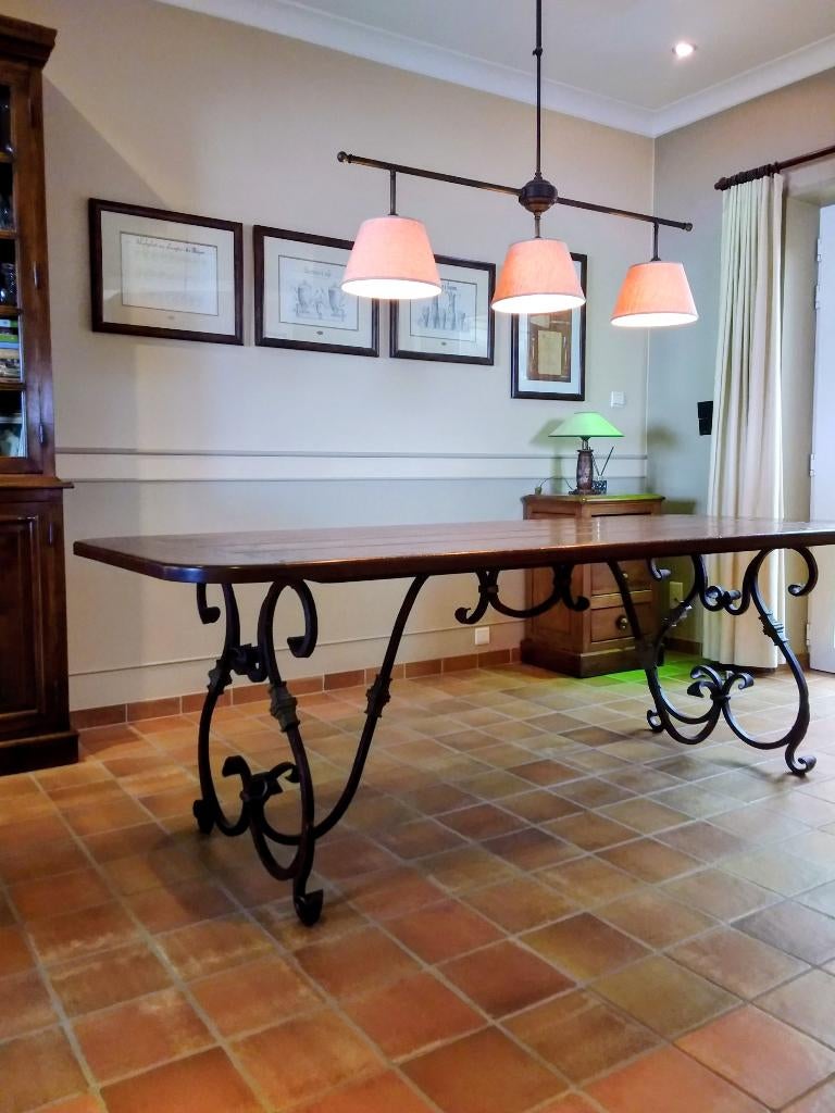 Landelijke eiken tafel-smeedijzer onderstel, Ophalen