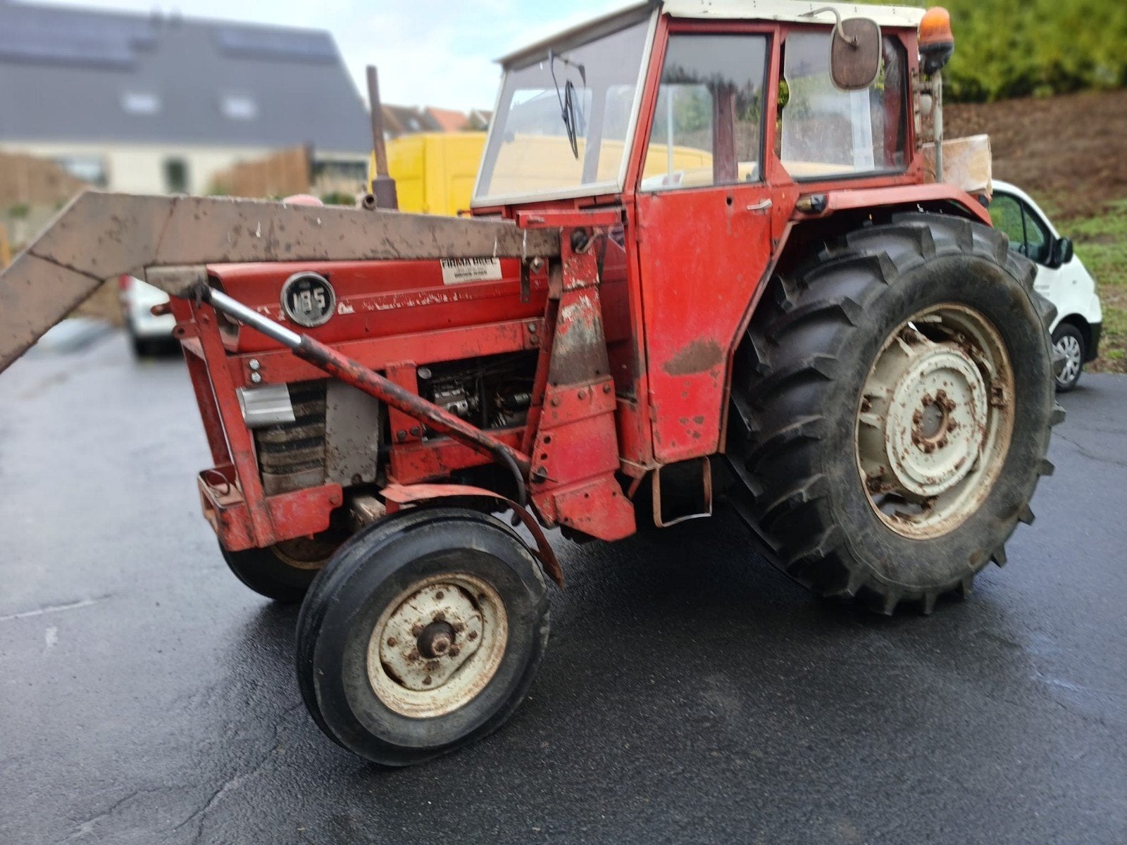 Tracteur Massey - Ferguson., Articles professionnels, Enlèvement, Utilisé, Jusqu'à 80 ch