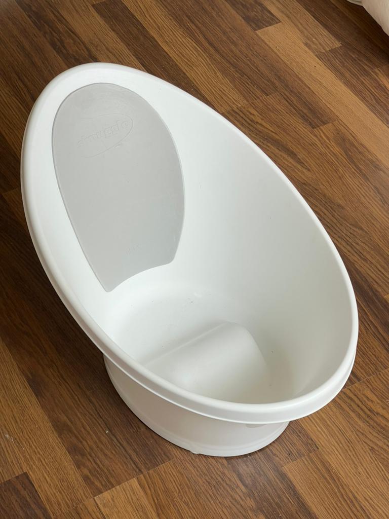 Shnuggle babybadje (met staander), Kinderen en Baby's, Badjes en Verzorging, Ophalen, Zo goed als nieuw, Badje, Standaard