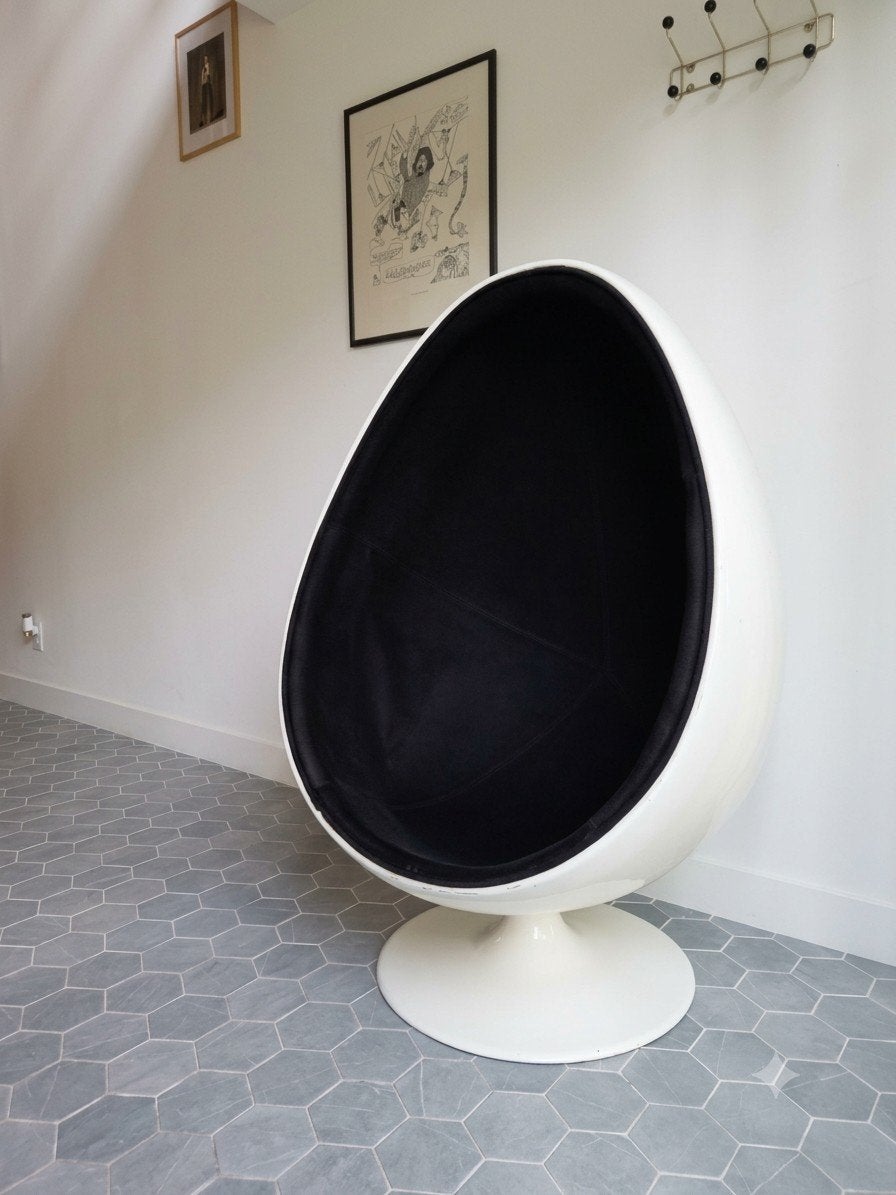 Fauteuil vintage Ovalia Egg Pod de l'ère spatiale - réplique, Enlèvement, Utilisé, Métal, Space age