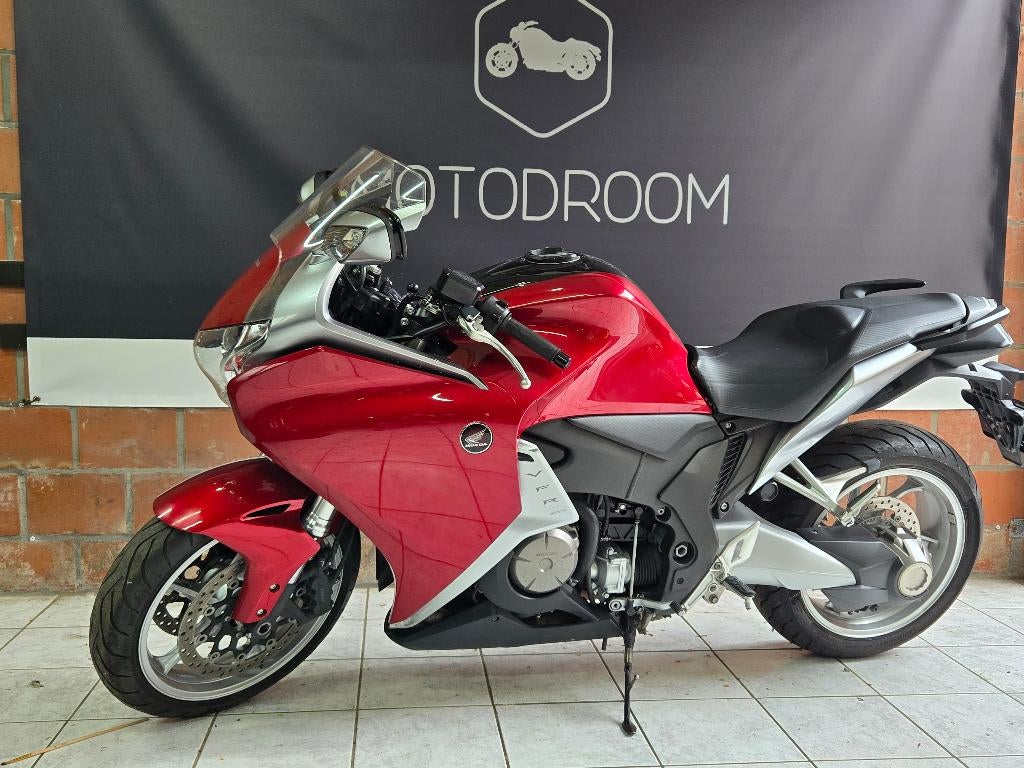 Honda VFR 1200, Motos, Motos | Honda, Permis Moto A, Entreprise, Occasion, Plus de 35 kW