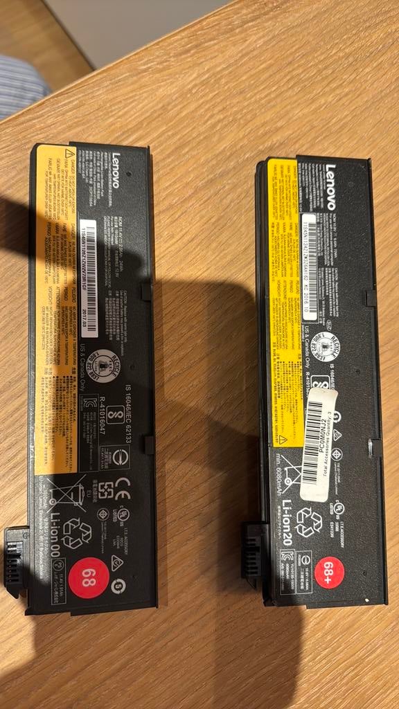 Original Lenovo Thinkpad batteries (24 wh and 72 wh), Computers en Software, Accu's en Batterijen, Ophalen of Verzenden, Zo goed als nieuw