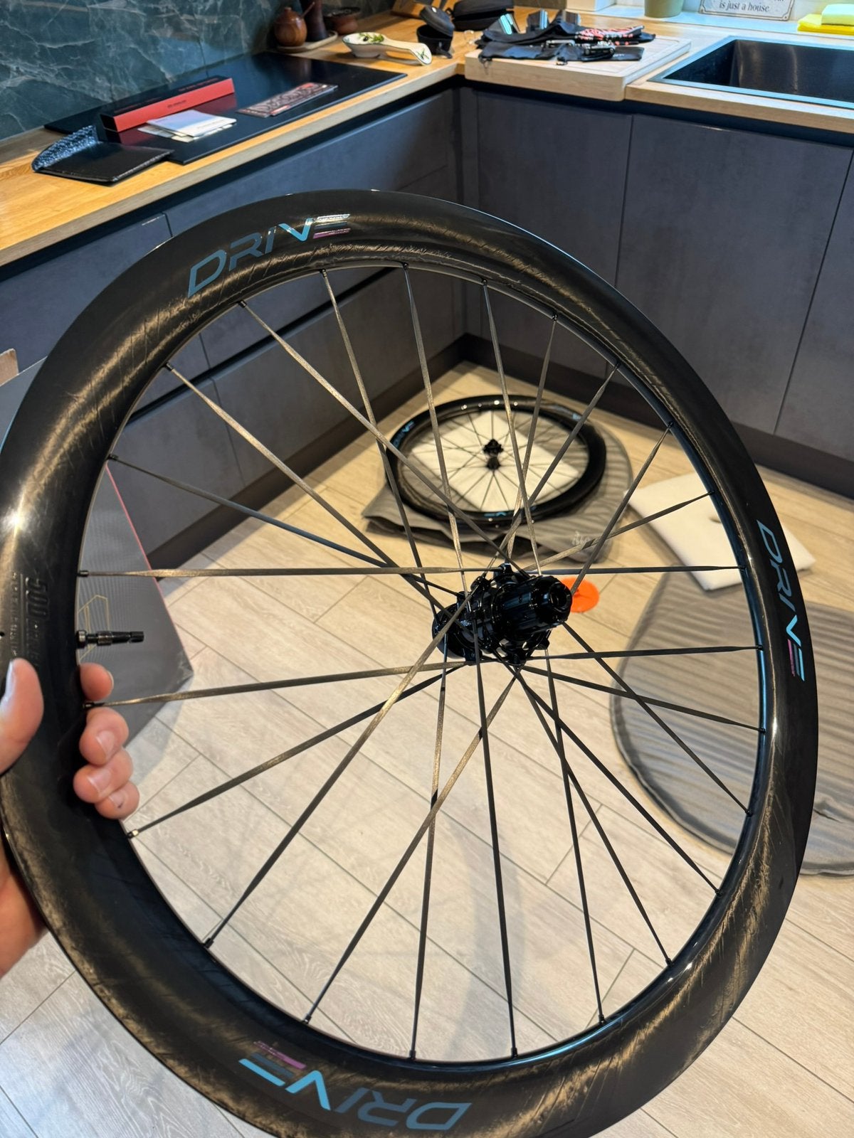 Elitewheels Drive 50D II carbon wheelset - z.g.a.n., Vélos & Vélomoteurs, Racefiets, Comme neuf, Enlèvement, Carbone