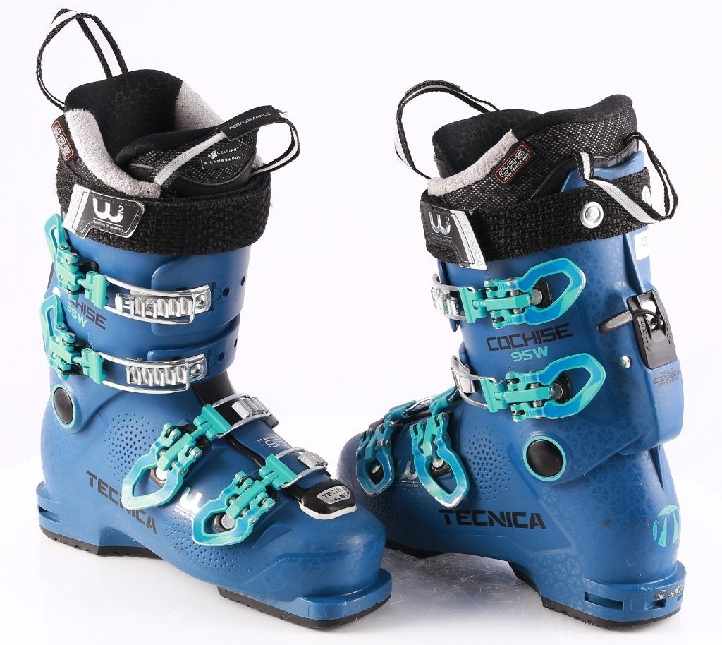 38;38.5Chaussures de ski EU pour femmes TECNICA COCHISE 95 W, Sports & Fitness, Autres marques, Carving, Utilisé, Chaussures