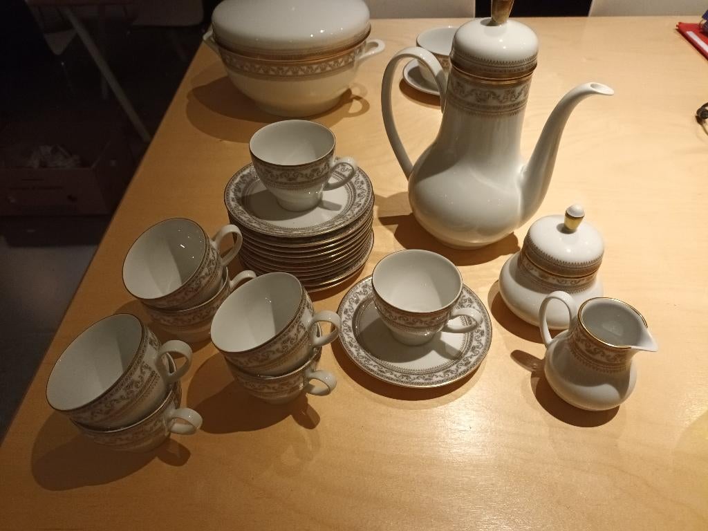 Koffieservies, Huis en Inrichting, Keuken | Servies, Gebruikt, Kop(pen) en/of Schotel(s), Overige stijlen, Porselein, Ophalen