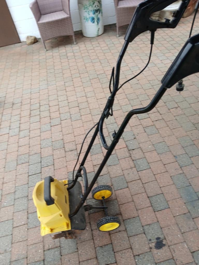 Elektrische tuinfrees, Tuin en Terras, Grasmaaiers, Ophalen