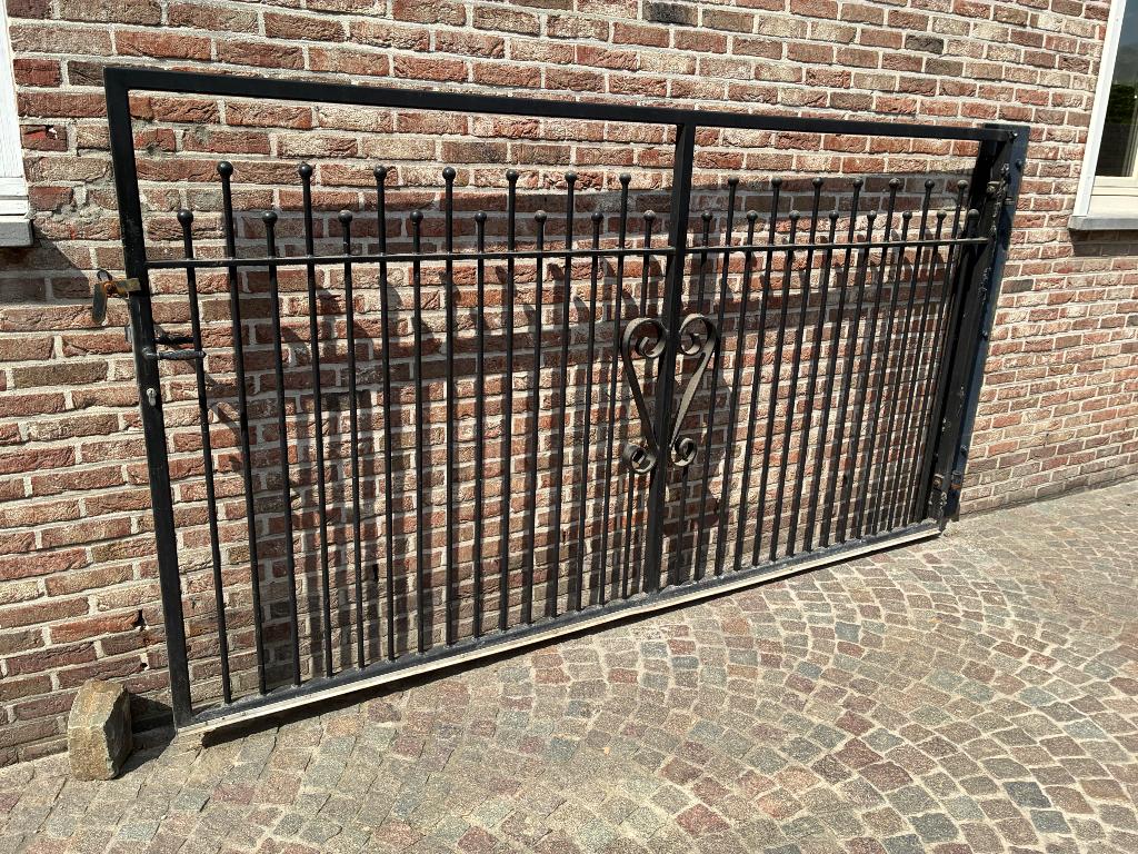 Portail en fer, Jardin & Terrasse, Clôtures de jardin, Enlèvement, Utilisé, Fer, Clôture barrée