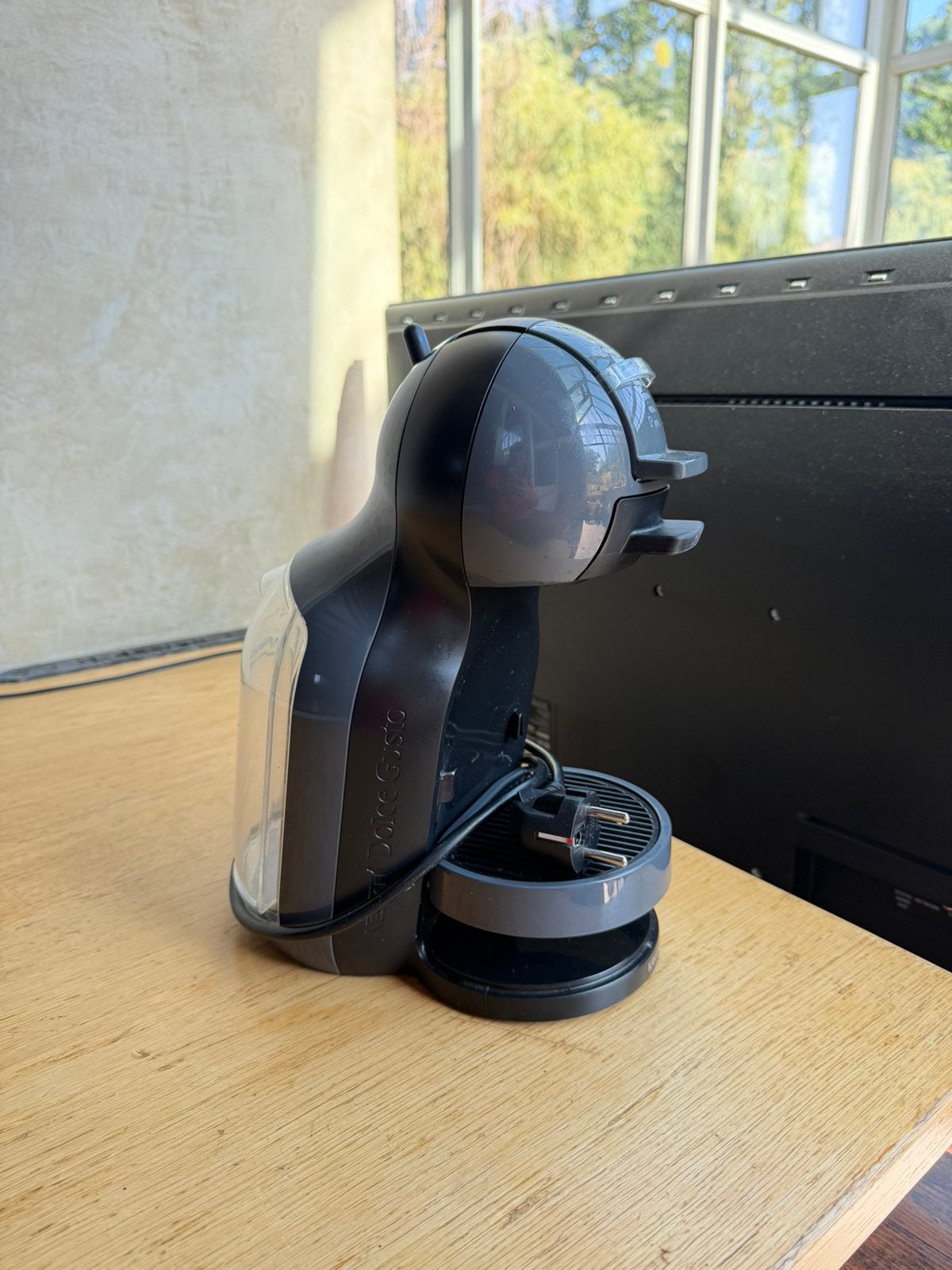 Nescafe Dolce Gusto, Ophalen, Zo goed als nieuw, Koffiemachine