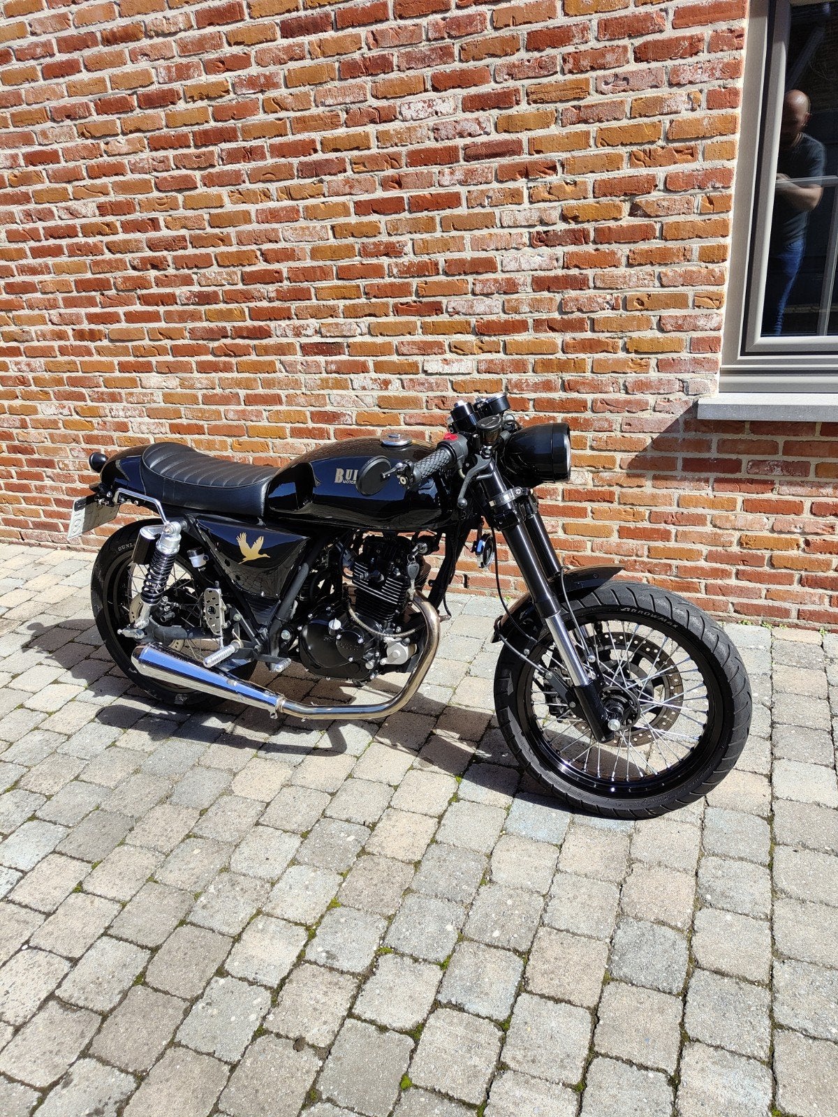 bullit spirit black 125cc, Occasion, Particulier, 1 cylindre, 125 cm³