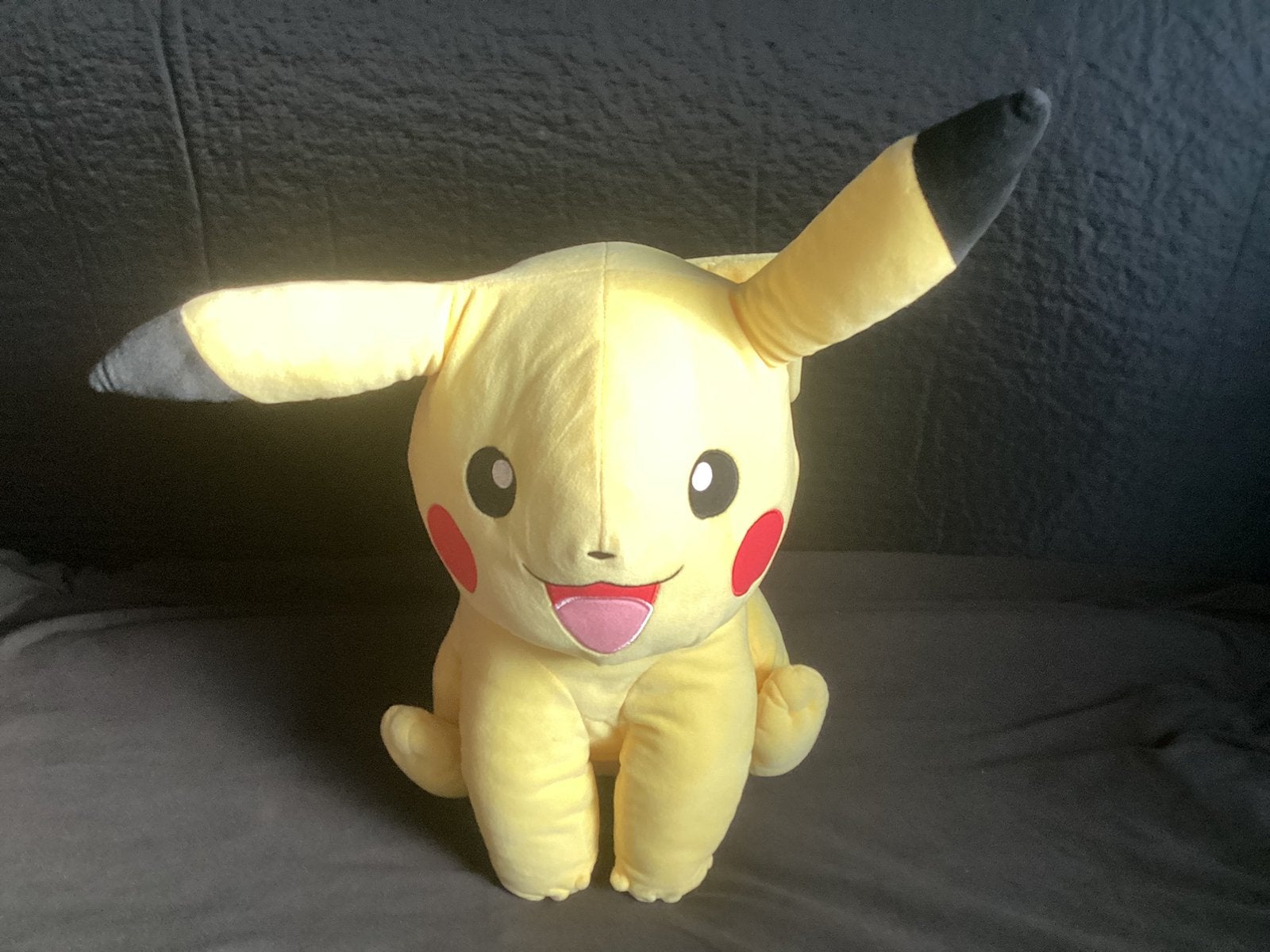 Grote knuffel Pikachu Pokémon, Kinderen en Baby's, Speelgoed | Knuffels en Pluche, Pokémon, Ophalen of Verzenden