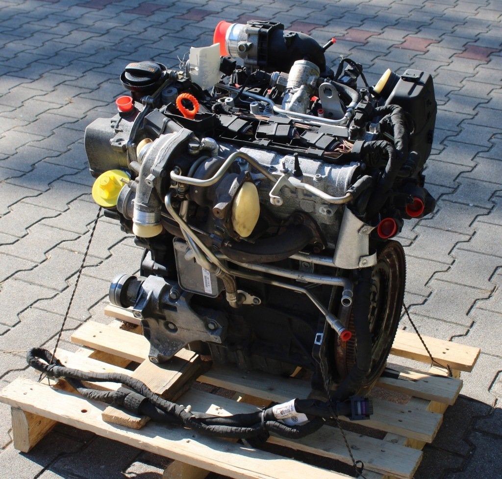 Moteur CDGA Complet VW TOURAN PASSAT, Envoi, Utilisé, Daihatsu