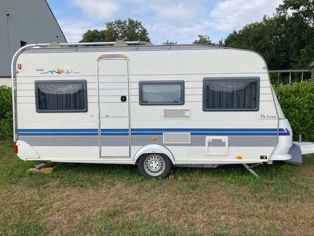 caravane Hobby deluxe 440, Jusqu'à 4, 4 à 5 mètres, Hobby, Particulier