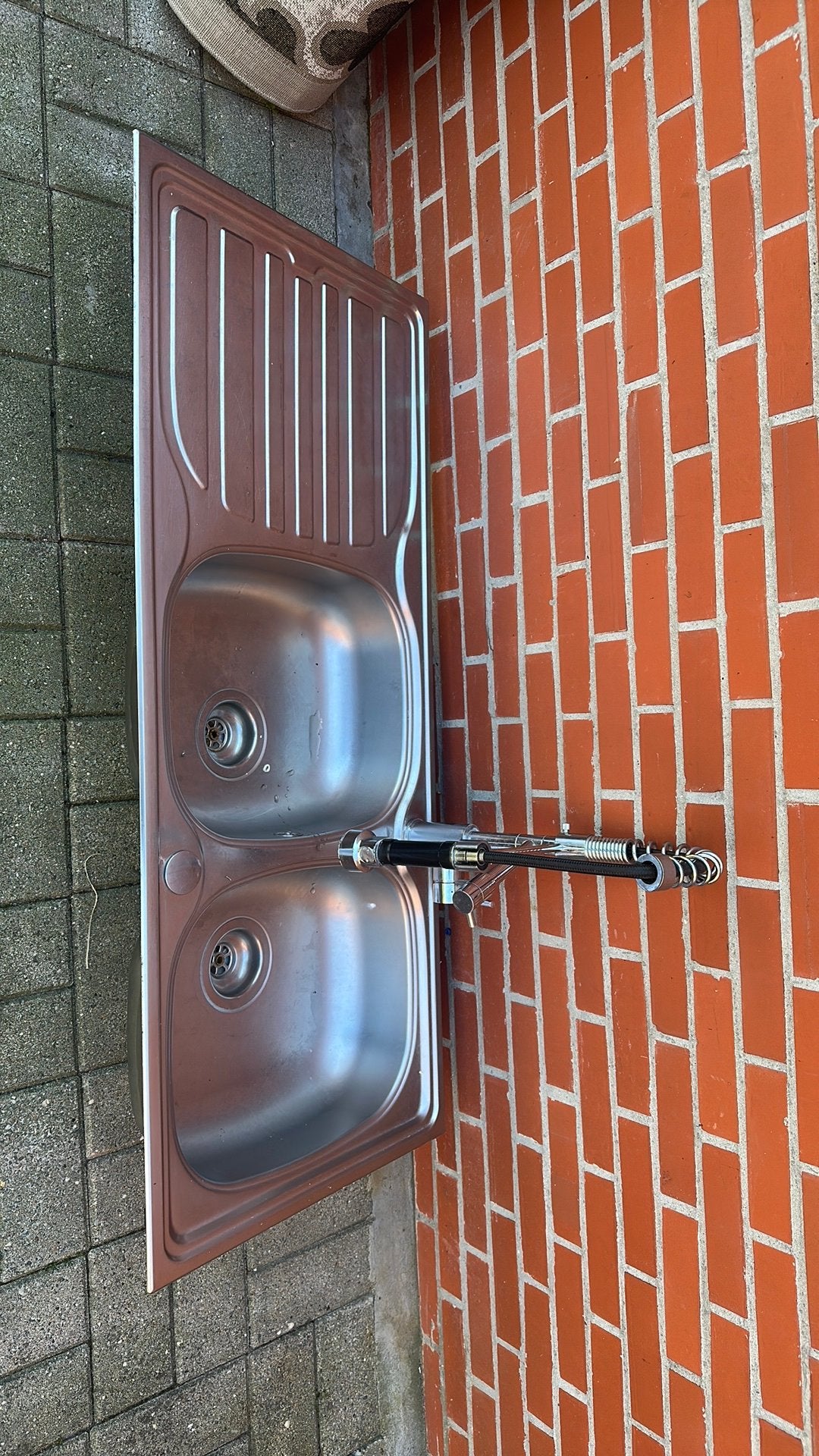 Dubbele roestvrijestalen spoelbak met kraan, Ophalen, Gebruikt