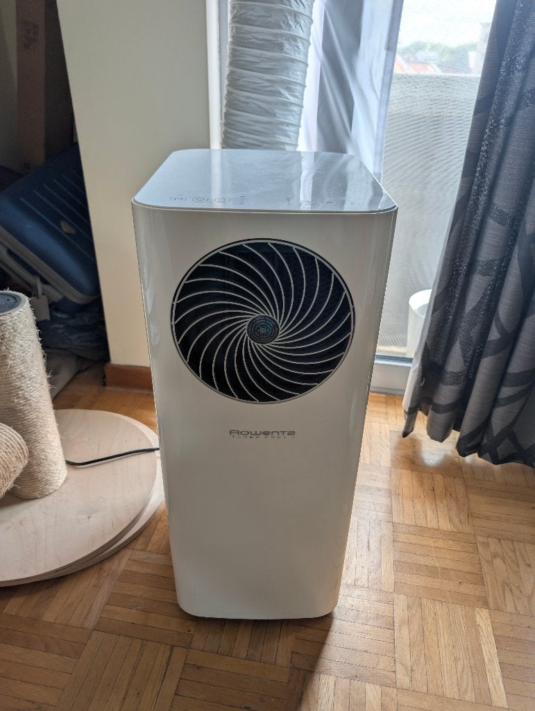 Le climatiseur mobile ROWENTA 9000 btu refroidit bien, Enlèvement, Utilisé