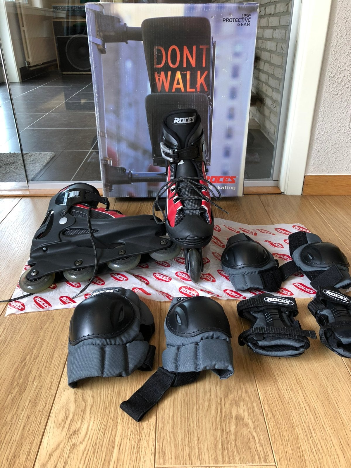 Roces Inline Skates met knie, hand/pols, elkeboogbescherming, Sports & Fitness, Patins à roulettes alignées, Enlèvement ou Envoi