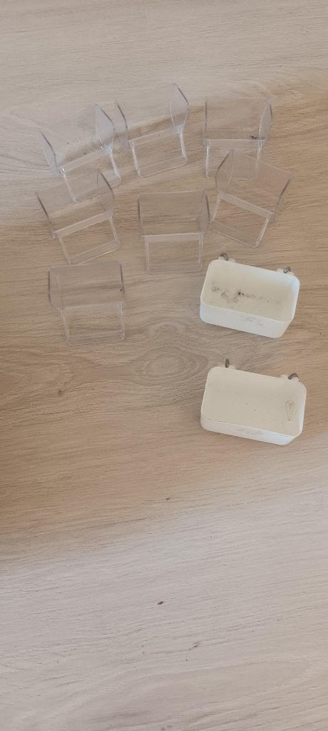 voederbakjes, waterschaaltjes en nesten voor vogels, Ophalen, Gebruikt, Kunststof, Overige typen