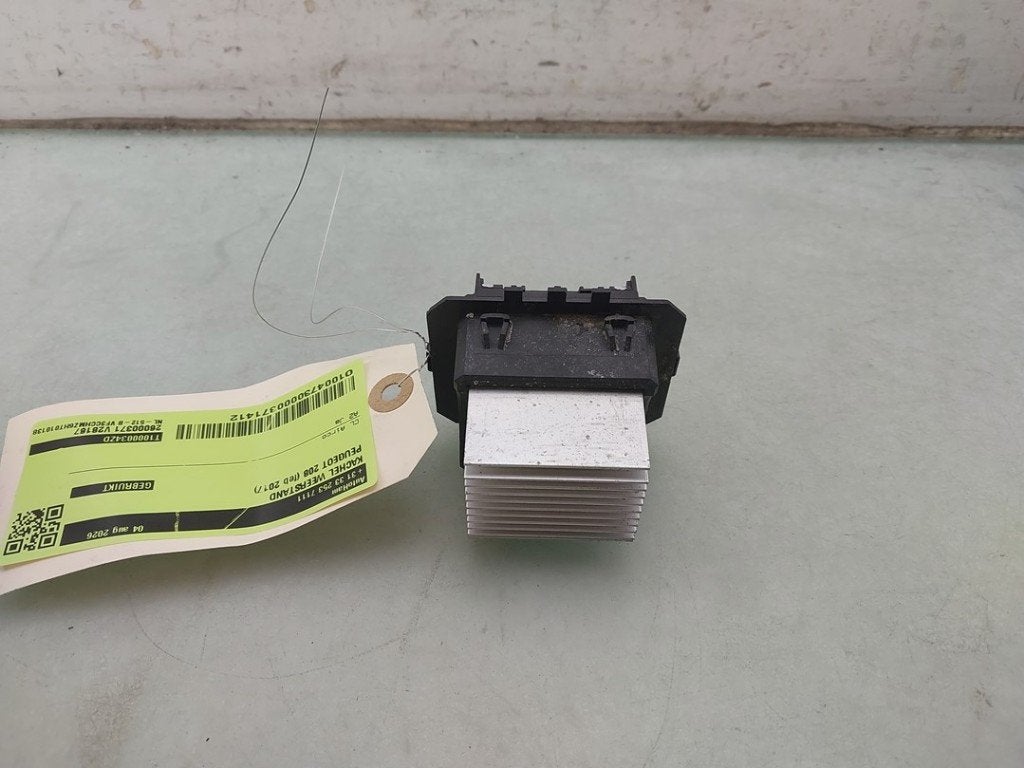 RESISTANCE CHAUFFE Peugeot 208 I (CA / CC / CK / CL), Kontakt-peugeot@peugeot.com, Utilisé, Peugeot Deutschland GmbH, Bahnhofsplatz
65423  Rüsselsheim, DE