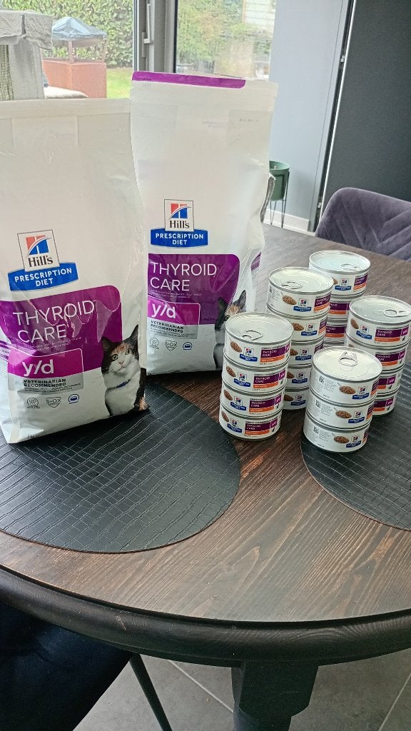 Hill's y/d thyroid care, Dieren en Toebehoren, Dierenvoeding, Ophalen, Kat