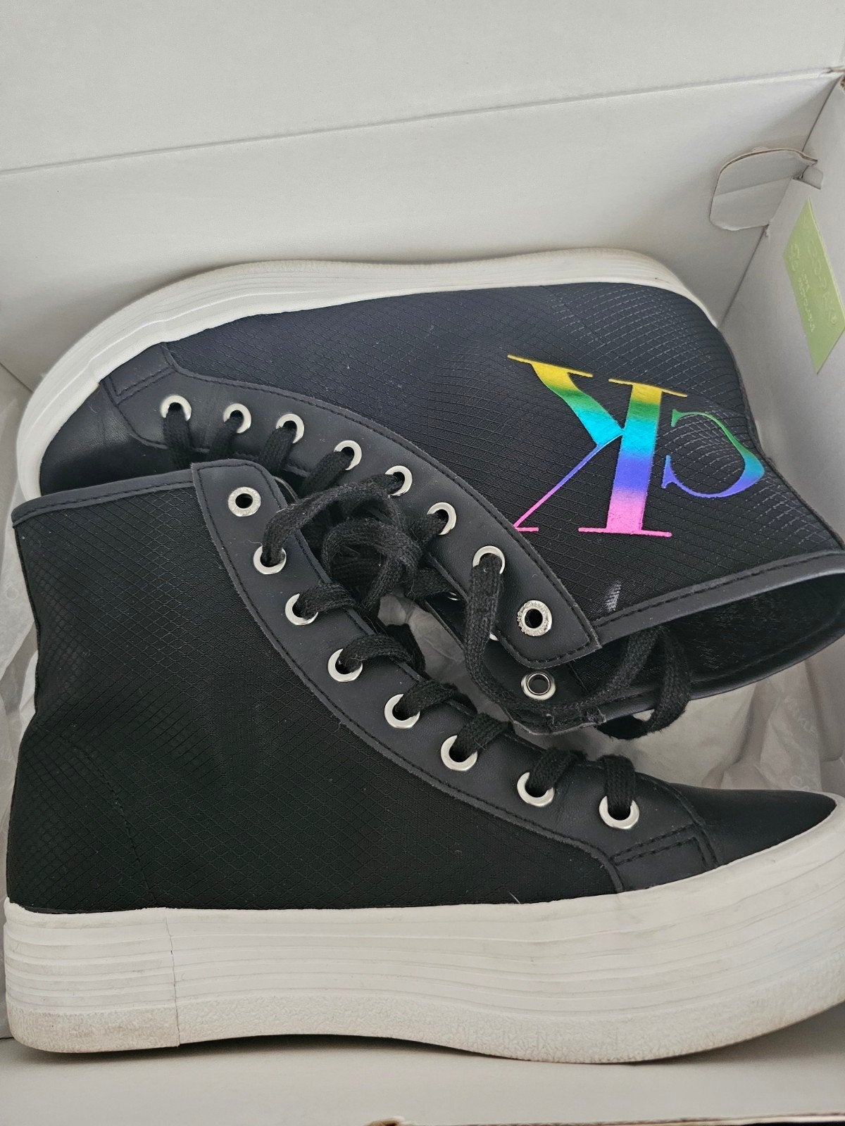 chaussures style converse, Vêtements | Femmes, Chaussures, Enlèvement ou Envoi, Sneakers et Baskets, Porté, CALVIN KLEIN