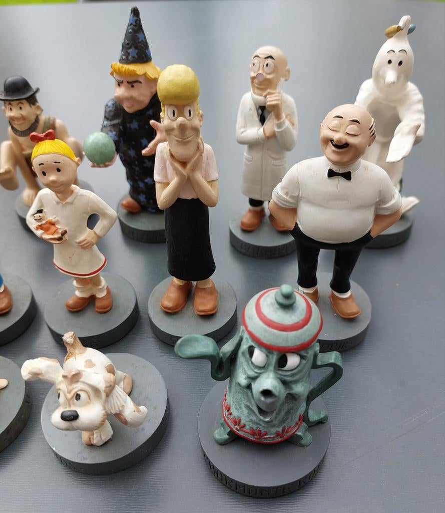 Lot van 13 Parastone beeldjes Suske en Wiske, Ophalen
