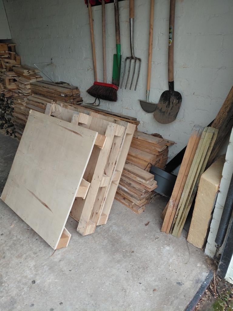 3 pallets, Ophalen of Verzenden