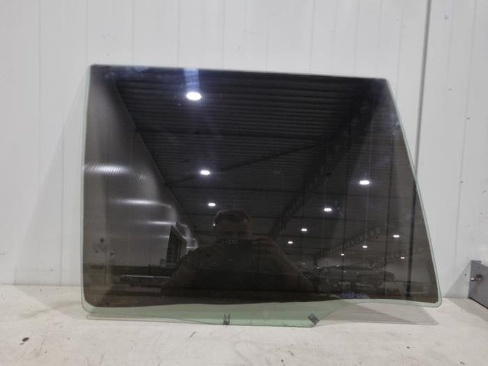 Vitre portière 4portes arrière droite d'un Skoda Octavia, Autos : Pièces & Accessoires, Vitres & Accessoires, -, 3 mois de garantie