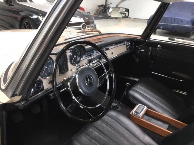 TE KOOP Mercedes Pagode 230 SL cabrio van 1965, foto 6