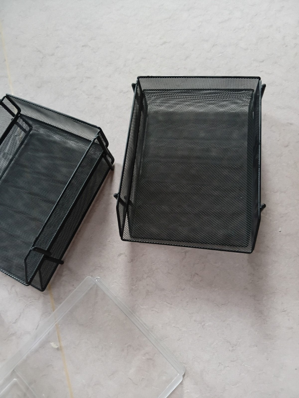 Accessoires de bureau, Enlèvement